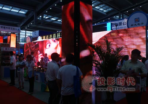 亮彩科技亮相第11屆中國國際光電博覽會