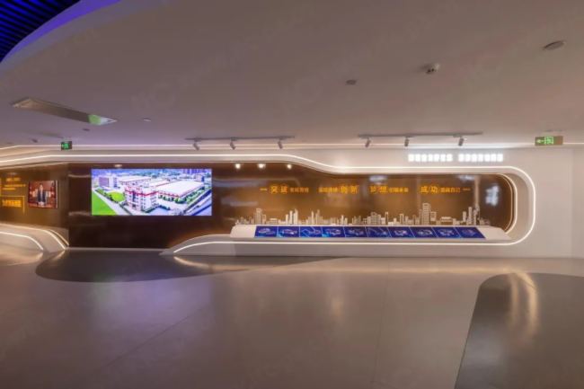 占地超1000平方米!itc超長異形LED屏等眾多系統助力僑龍應急打造未來感數字化展廳