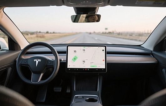 ����b���o��˹��Model 3���b�x���P �W�ѣ���ȫ����